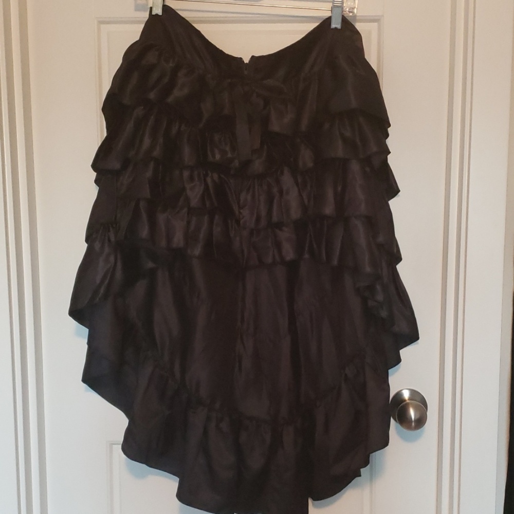 Barely worn high/low black ruffled bustle skirt